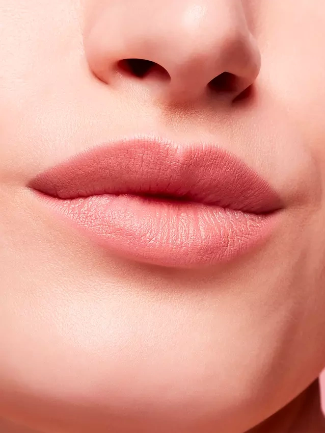 MAC Cosmetics Matte Lipstick Come Over 3gr képe 2